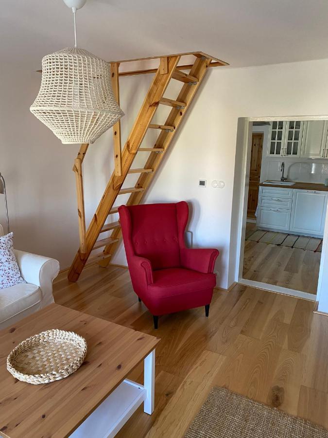 Nad Slovackym Sklipkem Villa Tupesy Buitenkant foto
