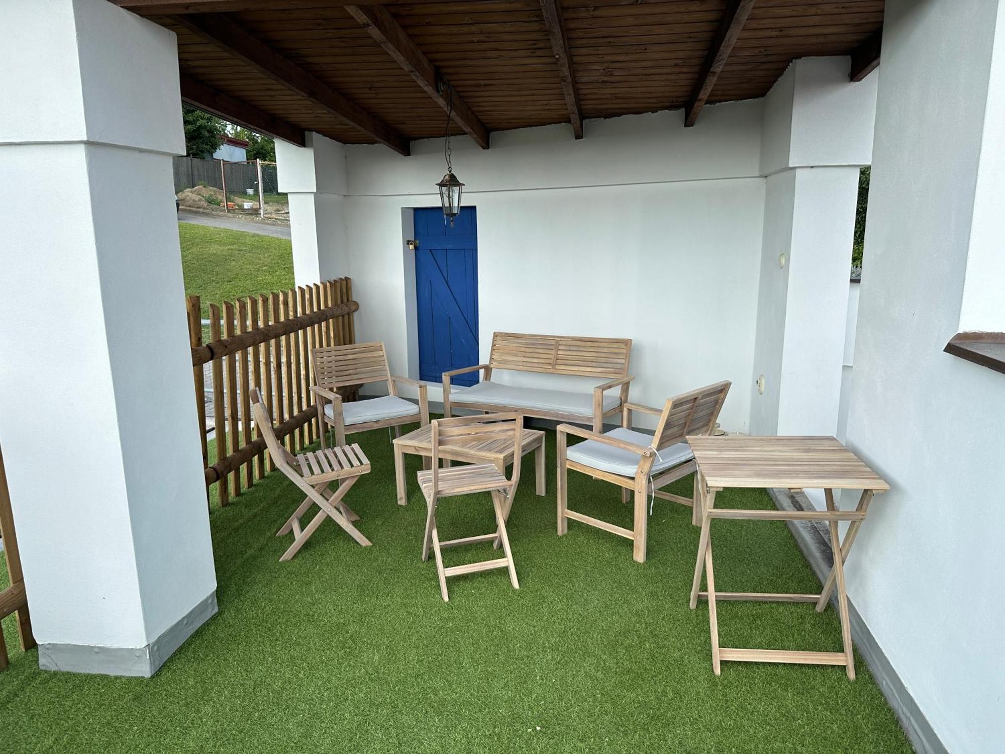 Nad Slovackym Sklipkem Villa Tupesy Buitenkant foto